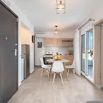 Apartament Sky High Loft Rhodes City